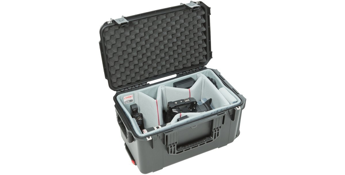 iSeries 3i-2213-12 Case w/Think Tank Designed Video Dividers